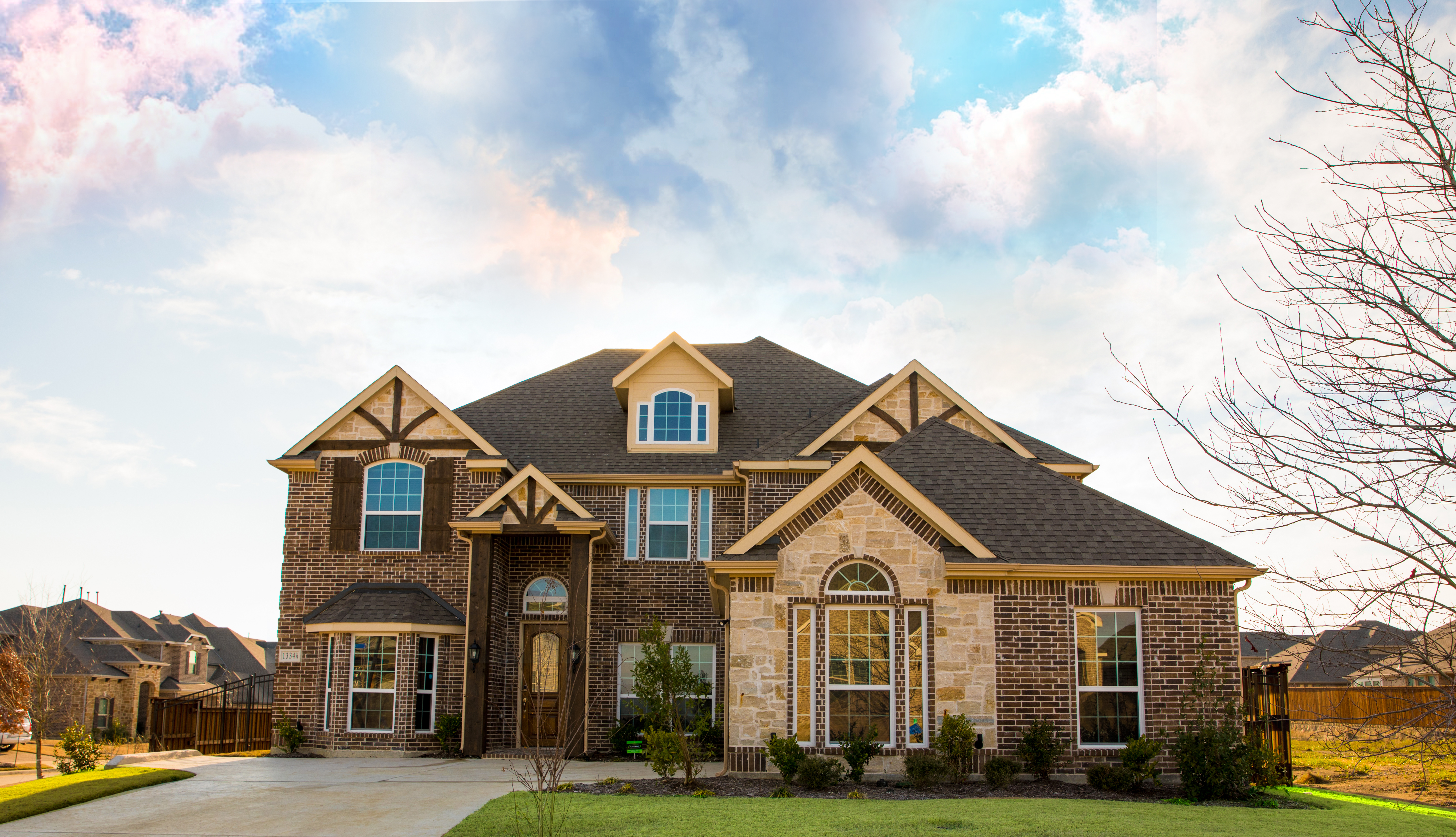 Lijy Abraham, St. Paul